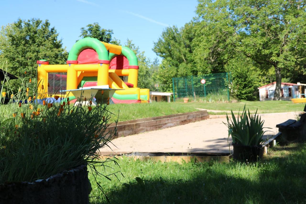 Camping Domaine De Mepillat Saint-Nizier-le-Bouchoux Eksteriør bilde