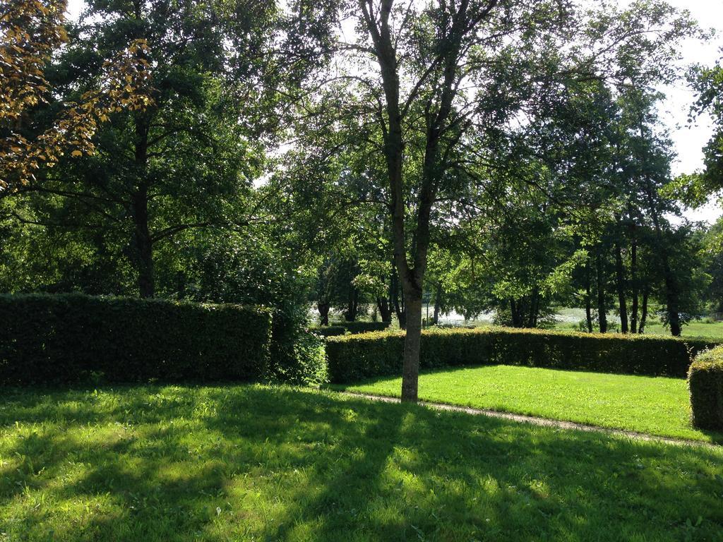 Camping Domaine De Mepillat Saint-Nizier-le-Bouchoux Rom bilde