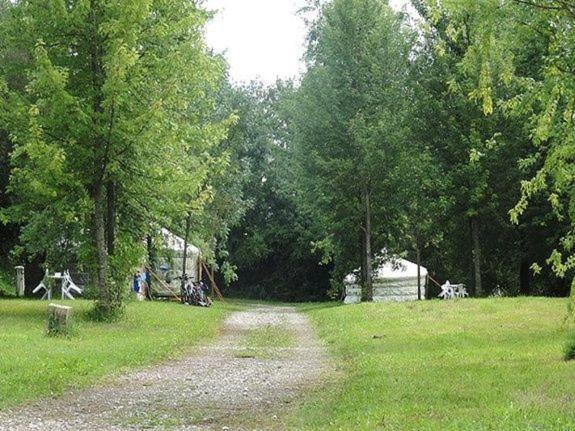 Camping Domaine De Mepillat Saint-Nizier-le-Bouchoux Eksteriør bilde